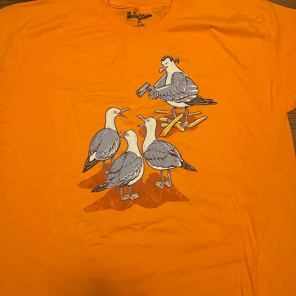 Threadless Vintage Men’s Size X-L Steven Seagull T-shirt in mint shape - Picture 3 of 3